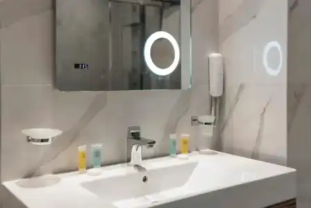 Bio Suites - 124