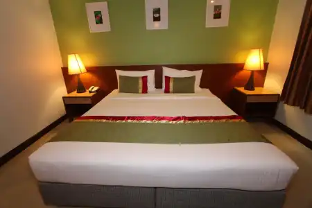 Sabai Sabana - 6