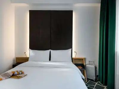 Ibis Styles - 3