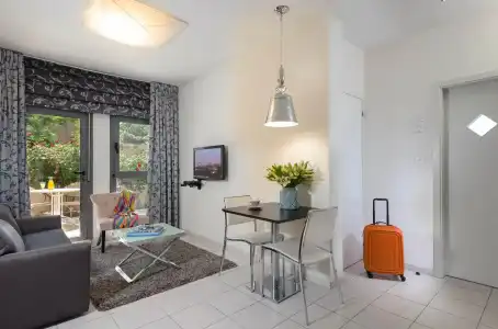 Rafael Residence Boutique - 2