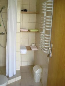 Vinland Guesthouse - 7