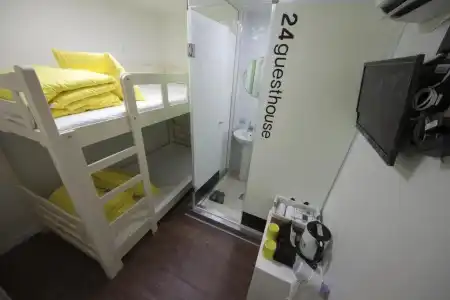 24 Guesthouse Myeongdong Town - 52