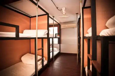 The Arak Bed Bar and Hostel - 39