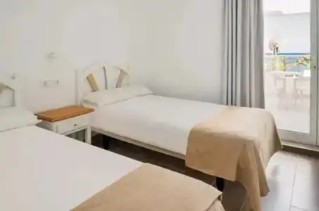 Neptuno Apartments - 33