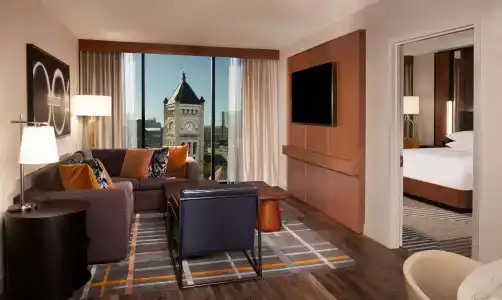 Grand Hyatt - 68