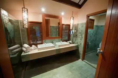 Bunga Raya Island Resort & Spa - 6