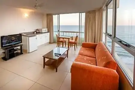 Chateau Beachside Resort - 54