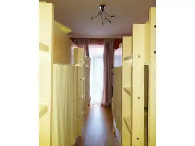 FLAT1 - 10