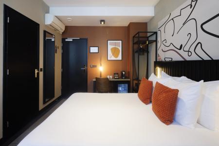 Huygens Place - 32