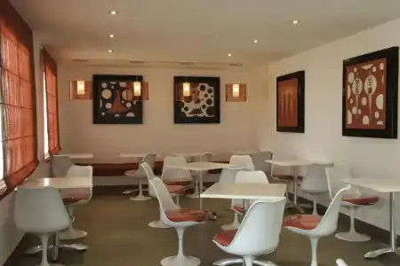 Samira Club - Caters to Couples - 16