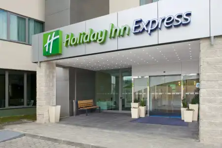 Holiday Inn Express Lisbon Airport by IHG - 0