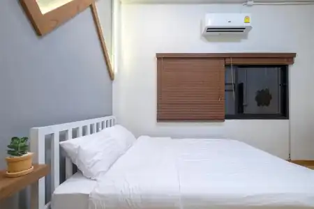BED Friends Poshtel - 35