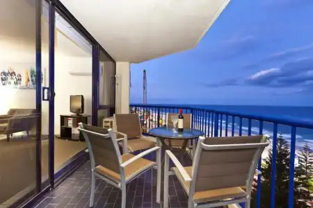 Surf Regency Apartments - 96