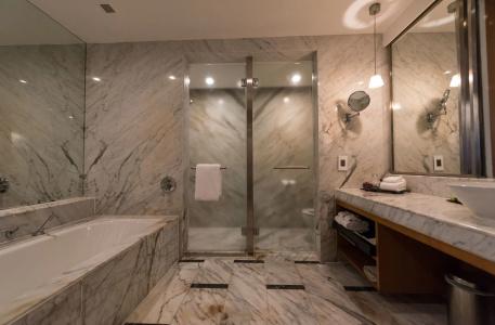 InterContinental Marine Drive Mumbai by IHG - 9