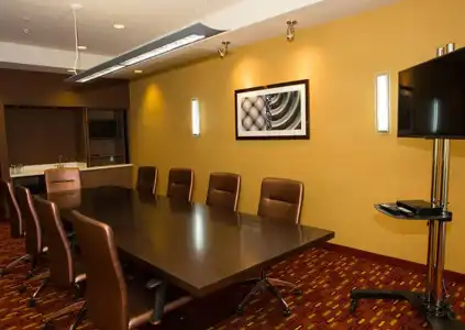 Courtyard by Marriott Lubbock Downtown/University Area - 18