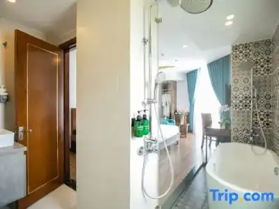 Ritzy Boutique Da Nang - 165