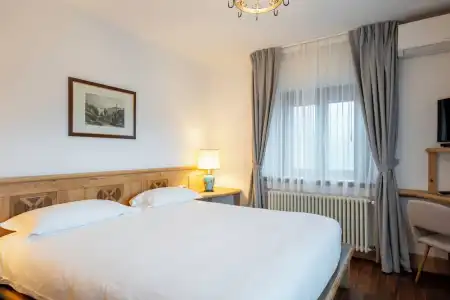 Edelhof - 49