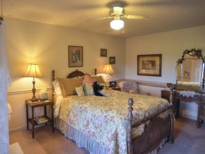Blue Mountain Mist Country Inn & Spa - 6