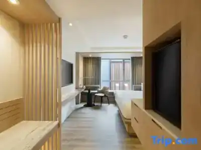 Courtyard by Marriott North - 26