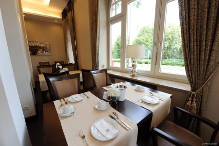 Best Western Kaiserhof - 32