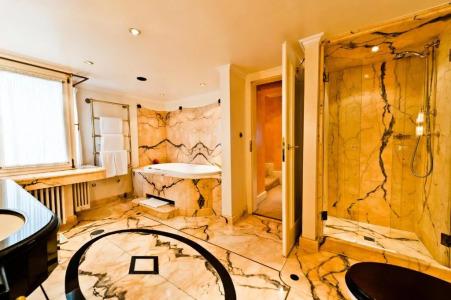 Kronenschlösschen - 56