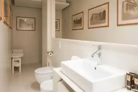 Royal Palace Luxury Suites & - 65
