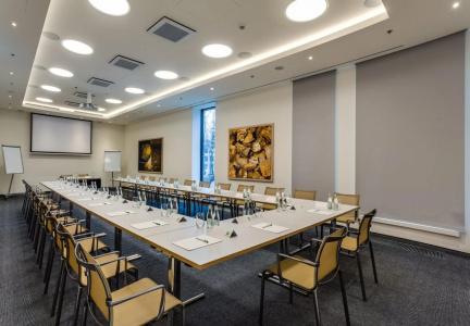 Holiday Inn Warsaw City Centre - 15
