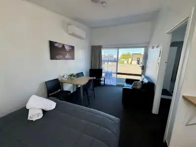 Spanish Lady Motel - 96