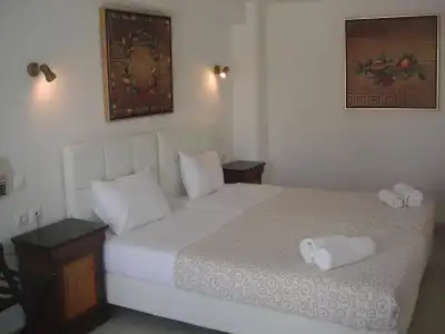 Mykonos Gem - 3