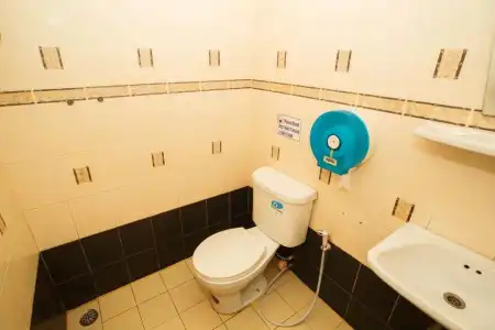 Noble Night Guesthouse Kanchanaburi - 17