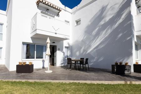 Resort Ramada & Suites by Wyndham Costa del Sol - 63