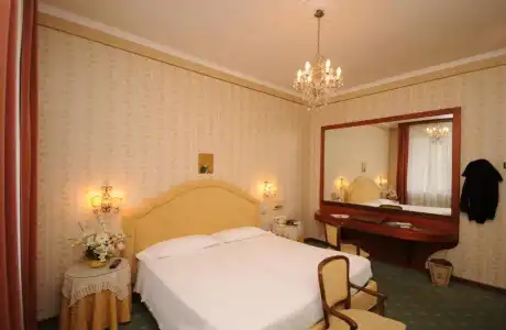 Grand Excelsior - 49