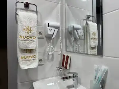 Nuovo Boutique - 75