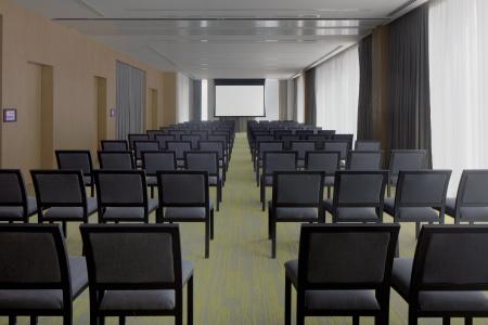 Holiday Inn Dubai Business Bay - 43