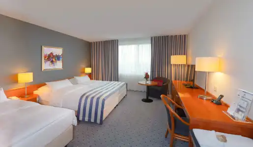 Maritim Ulm - 45