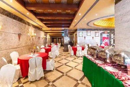 Crystal Plaza - 21