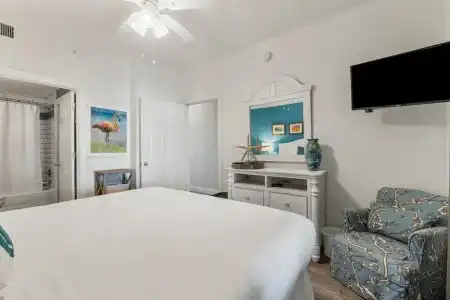 Majestic Sun Beach Resort by Panhandle Getaways - 40