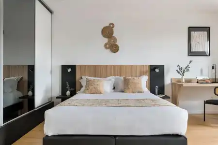 Q7 Lodge Lyon 7 - 63