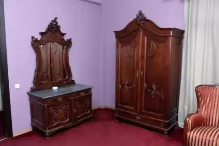 Pirosmani - 5