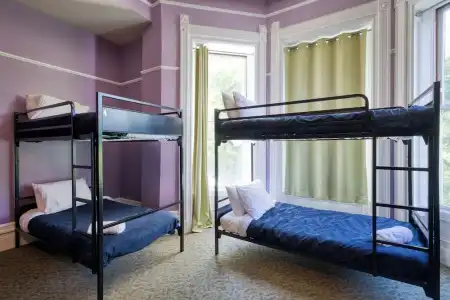 HI Sacramento Hostel - 36