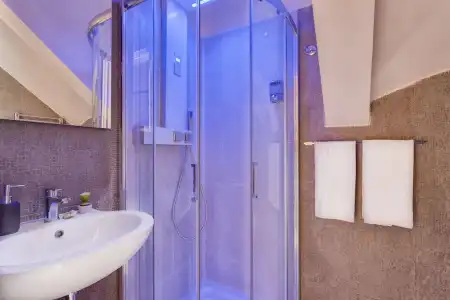 Excellence Suite - 150