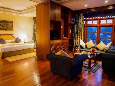 Mahaweli Reach - 28