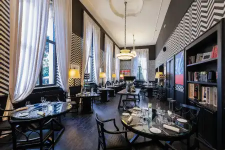 TH Roma - Carpegna Palace - 27