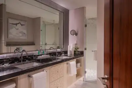 The St. Regis Marsa Arabia Island, the Pearl Qatar - 24
