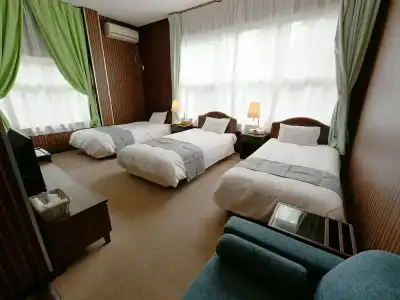 Ra Kuun - 28