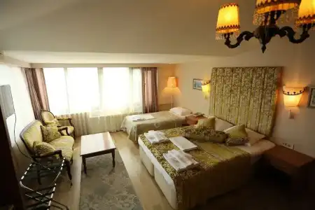Tashkonak Studio Suites - 104
