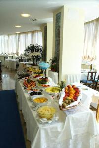 Baby Bed and Breakfast - 6