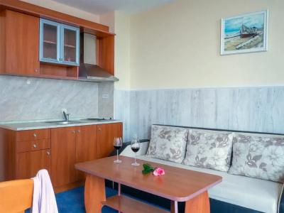 Petar and Pavel & Relax Center - 101