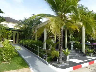 Oasis Garden & Pool Villa at VIP Resort - 24