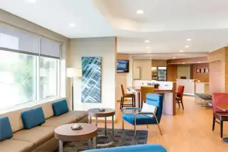 TownePlace Suites Orlando Airport - 7